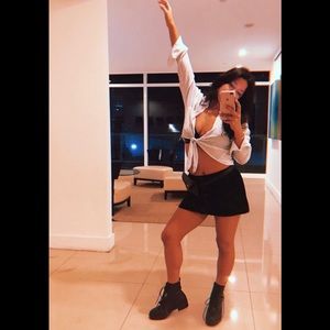 F21 combat boots size 8